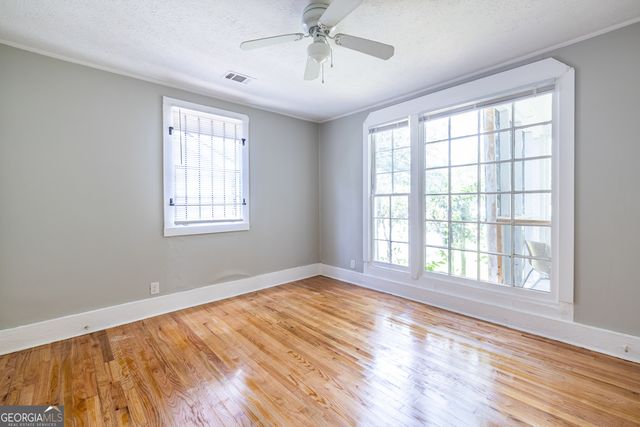 1135 Dobbs Drive, Atlanta, GA 30316