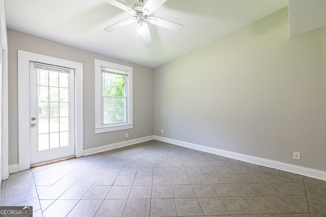 1135 Dobbs Drive, Atlanta, GA 30316