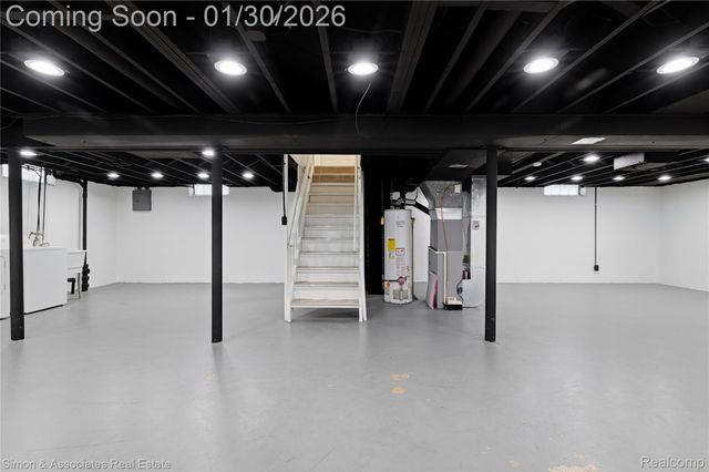 18072 Snow Avenue, Dearborn, MI 48124