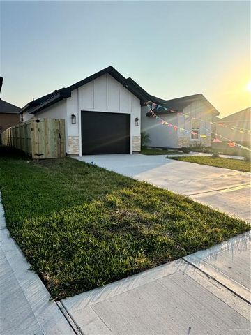 2410 E Sabinal Avenue, Hidalgo, TX 78557