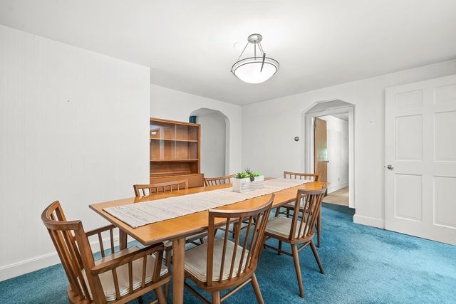 8 North Gateway, Winchester, MA 01890