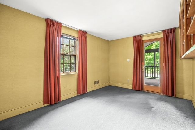 8 North Gateway, Winchester, MA 01890
