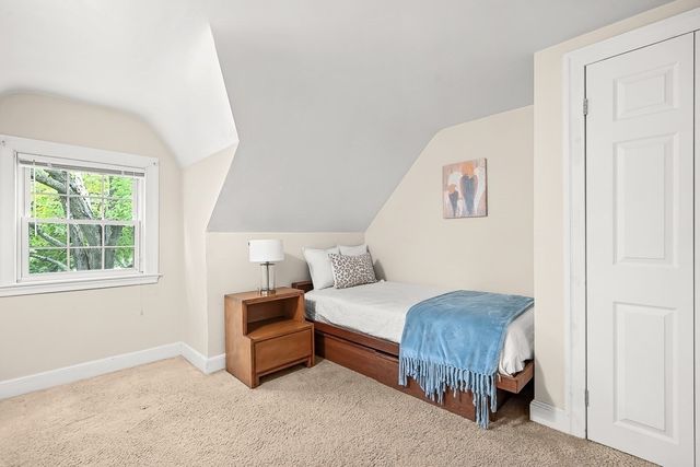 8 North Gateway, Winchester, MA 01890