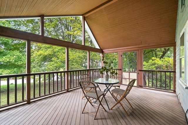 8 North Gateway, Winchester, MA 01890