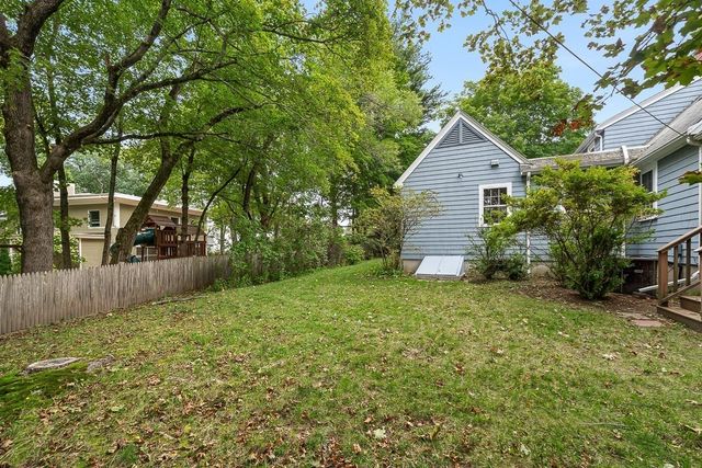 8 North Gateway, Winchester, MA 01890