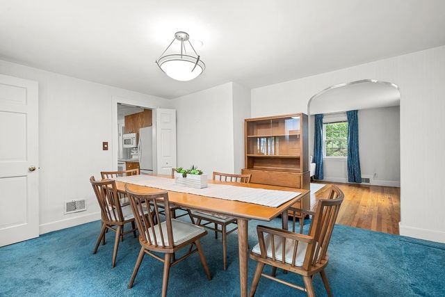 8 North Gateway, Winchester, MA 01890