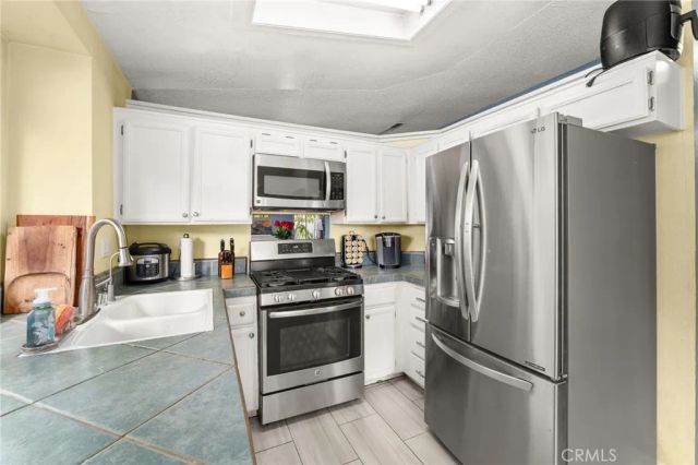 2604 Redpine, Ontario, CA 91761