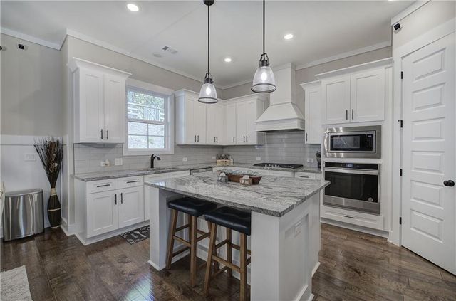 503 London Road, Ball Ground, GA 30107