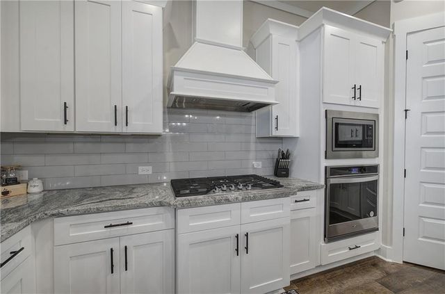 503 London Road, Ball Ground, GA 30107