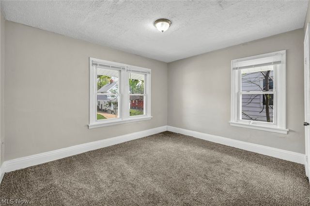 936 Selwyn Road, Cleveland Heights, OH 44112