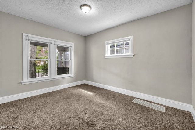 936 Selwyn Road, Cleveland Heights, OH 44112