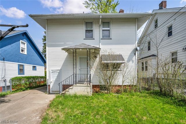 936 Selwyn Road, Cleveland Heights, OH 44112