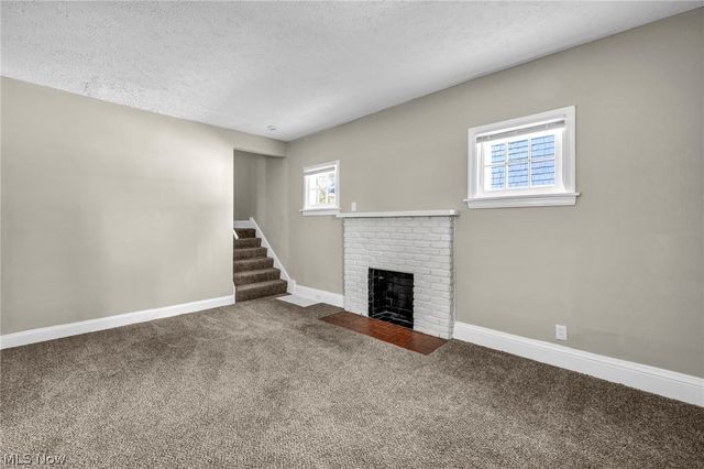 936 Selwyn Road, Cleveland Heights, OH 44112