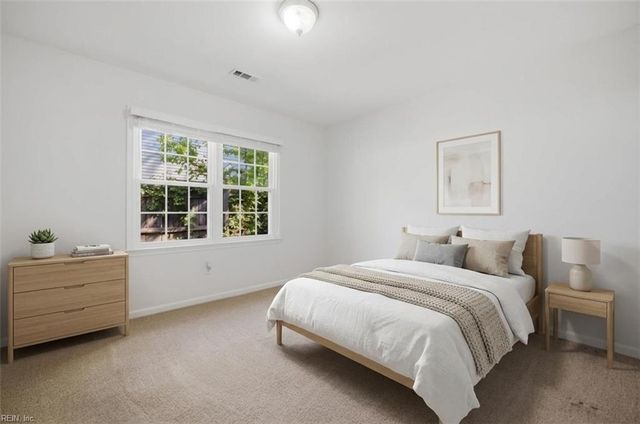 166 Fairmont DR, Hampton, VA 23666