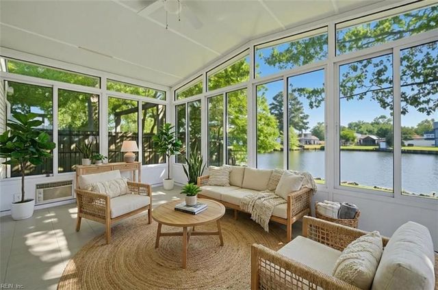 166 Fairmont DR, Hampton, VA 23666