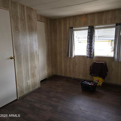 6942 W OLIVE Avenue 107, Peoria, AZ 85345