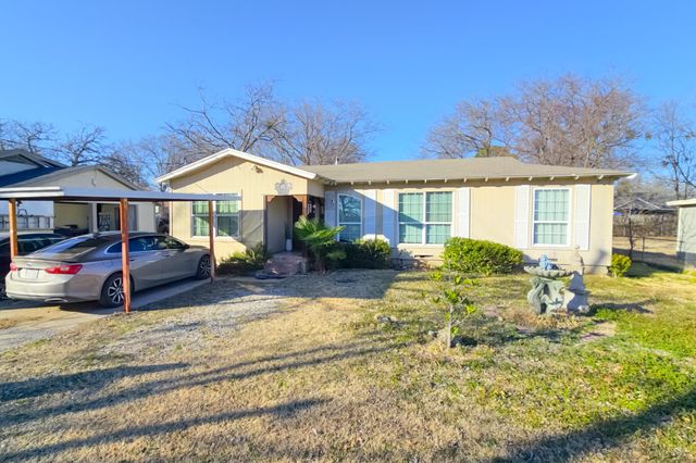 9713 Silver Meadow Drive, Dallas, TX 75217