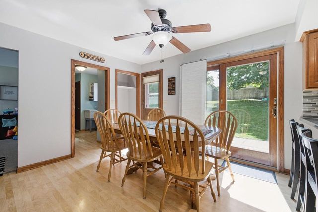 2319 Napa TRAIL, Waukesha, WI 53188