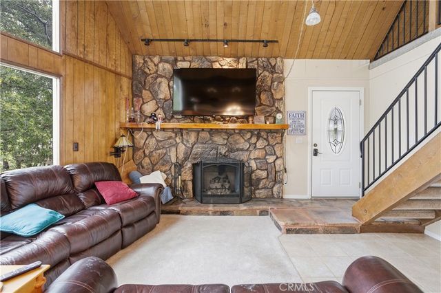 1170 Klondike, Lake Arrowhead, CA 92352