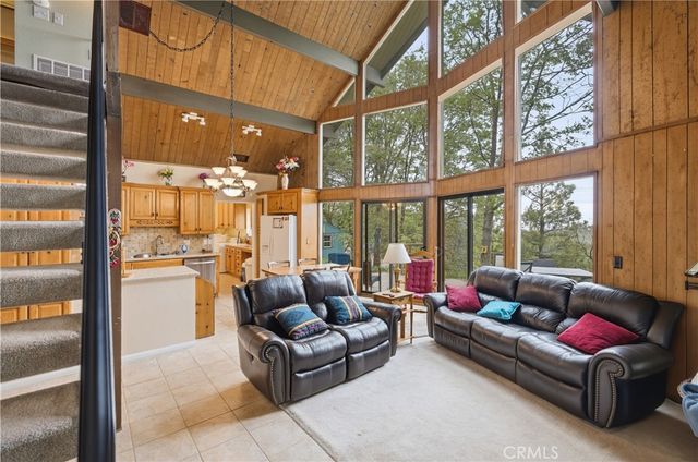 1170 Klondike, Lake Arrowhead, CA 92352