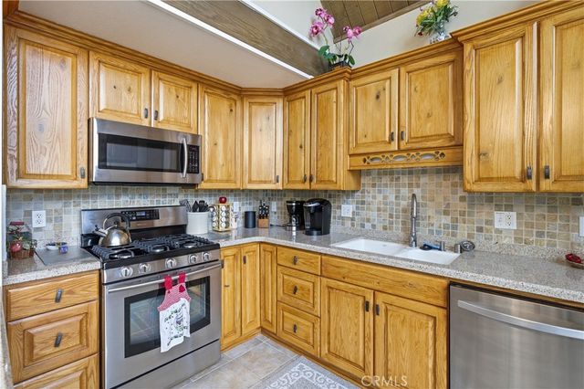1170 Klondike, Lake Arrowhead, CA 92352