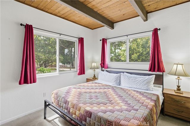 1170 Klondike, Lake Arrowhead, CA 92352