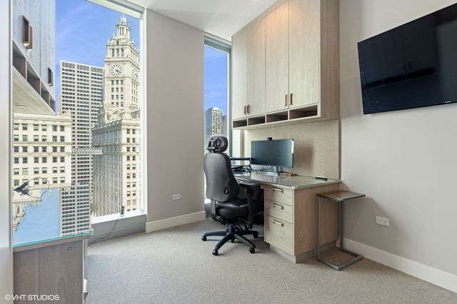 403 N Wabash Street 15B, Chicago, IL 60611