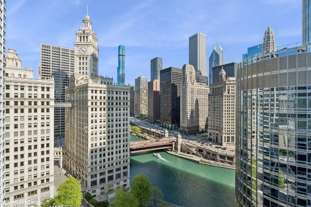 403 N Wabash Street 15B, Chicago, IL 60611