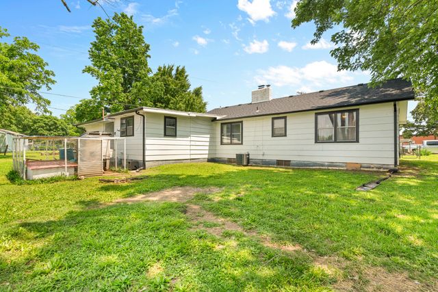 603 W Jackson Street, Bolivar, MO 65613