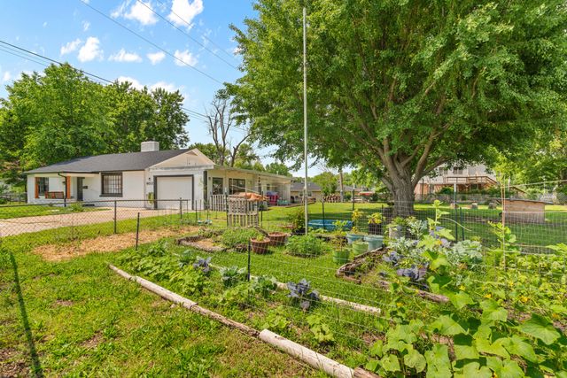 603 W Jackson Street, Bolivar, MO 65613