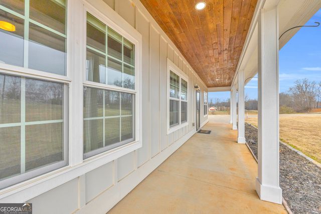 5177 Sandy Cross Road, Carnesville, GA 30521