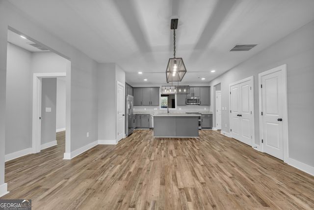 5177 Sandy Cross Road, Carnesville, GA 30521