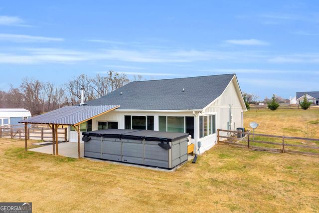 5177 Sandy Cross Road, Carnesville, GA 30521