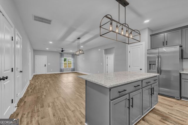 5177 Sandy Cross Road, Carnesville, GA 30521