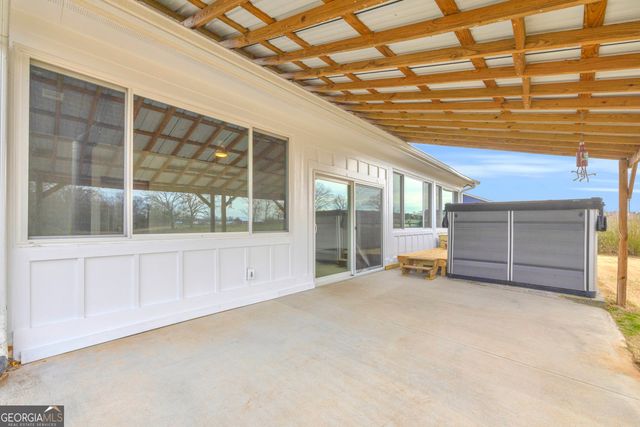 5177 Sandy Cross Road, Carnesville, GA 30521