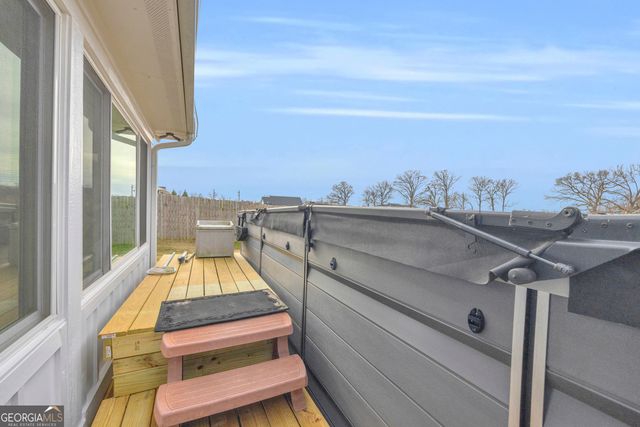 5177 Sandy Cross Road, Carnesville, GA 30521