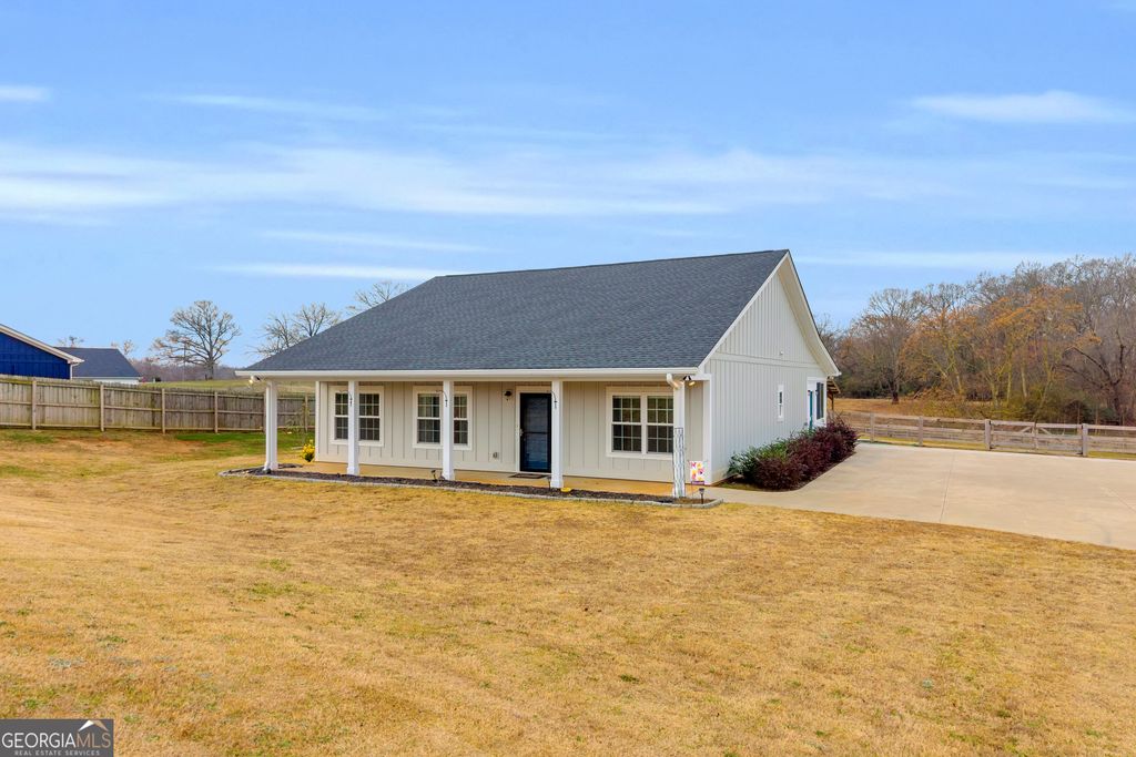 5177 Sandy Cross Road, Carnesville, GA 30521