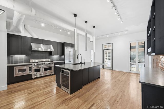 1750 Blake Street, Denver, CO 80202