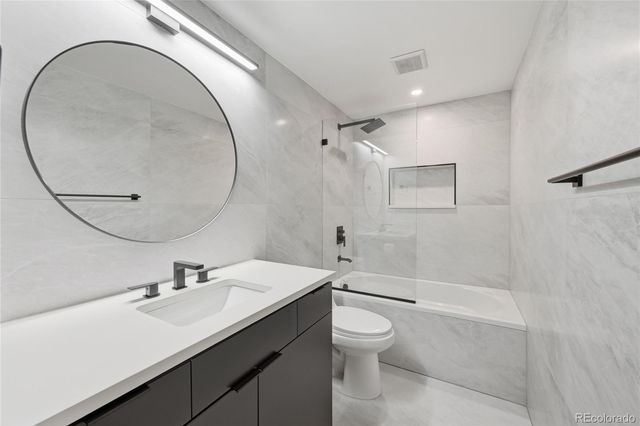 1750 Blake Street, Denver, CO 80202