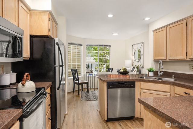 11512 NE 115th Court, Kirkland, WA 98033