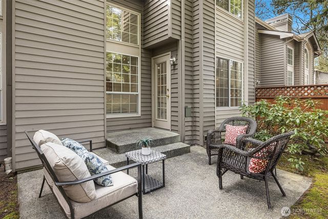 11512 NE 115th Court, Kirkland, WA 98033