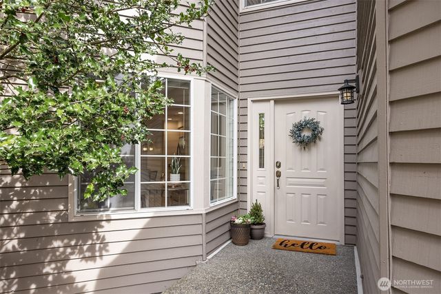 11512 NE 115th Court, Kirkland, WA 98033