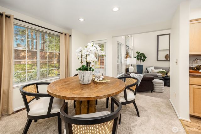 11512 NE 115th Court, Kirkland, WA 98033