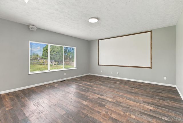 235 Brittony Woods Drive, Monroe, OH 45050