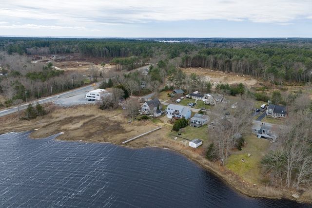 21 River Rd, Marion, MA 02738