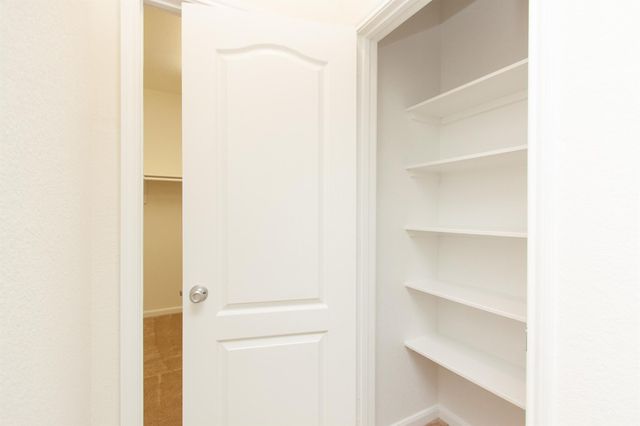 2011 Parnevik Place, Conroe, TX 77304