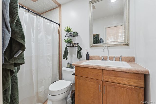 19 Peachtree Drive, Cortlandt Manor, NY 10567