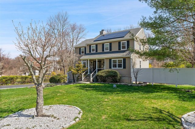 19 Peachtree Drive, Cortlandt Manor, NY 10567