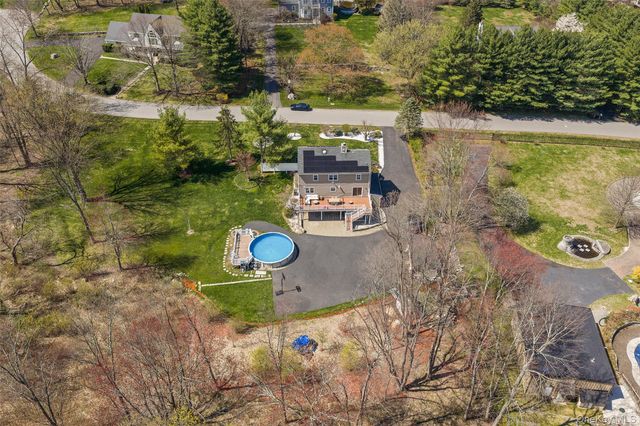 19 Peachtree Drive, Cortlandt Manor, NY 10567