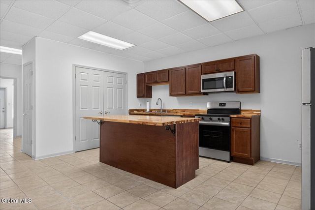 54 Freemans Bridge Road 54B, Glenville, NY 12302